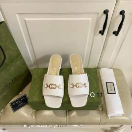 Picture of Gucci Slippers _SKUGuccisz35-39Y01121978